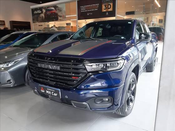 RAM RAMPAGE 2.0 HURRICANE 4 TURBO GASOLINA R/T 4X4 AUTOMÁTICO